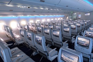 finnair-a350-xwb-economy-class-cabin-04-lr